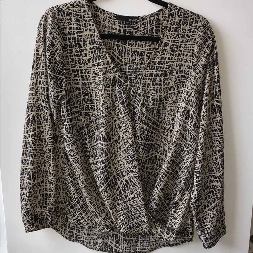 Statement Wrap Blouse! 🔥